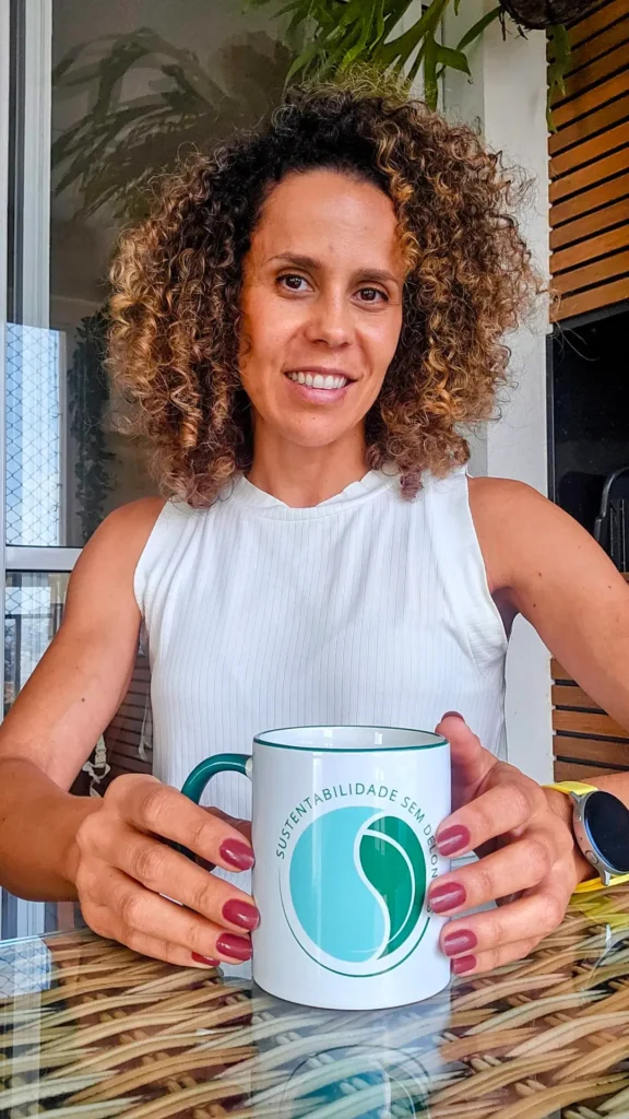 Sobre Mim Foto sobre mim. Autora Ingrid Veríssimo que escreve no Blog Sem Delongas